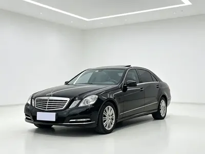 Mercedes-Benz E-Class · 2012 год