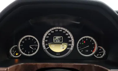 Mercedes-Benz E-Class 2012, 81331 км, за 4940.52 USD - фото 8