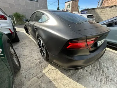 Audi RS7 2015, 159435 км, за 21423.45 USD