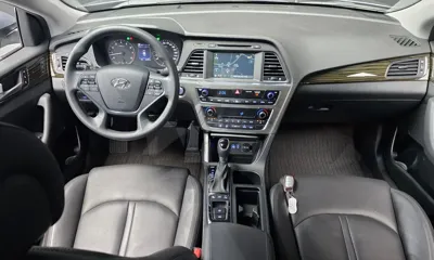 Hyundai Sonata 2016, 48076 км, за 7816.6 USD - фото 7