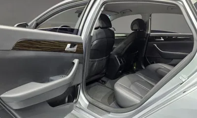 Hyundai Sonata 2016, 48076 км, за 7816.6 USD - фото 18