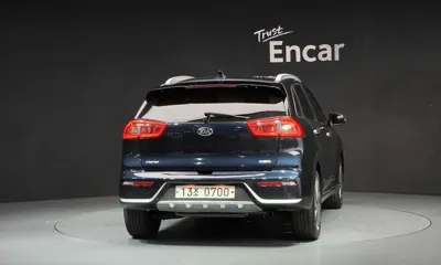 Kia Niro 2017, 124161 км, за 8794.79 USD