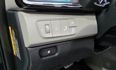 Kia Niro 2017, 124161 км, за 8794.79 USD - фото 12
