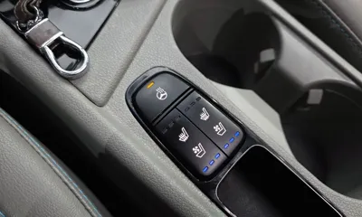 Kia Niro 2017, 124161 км, за 8794.79 USD - фото 16