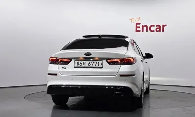 Kia K5 2019, 155925 км, за 7466.14 USD