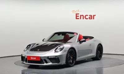 Porsche 911 · 2018 год