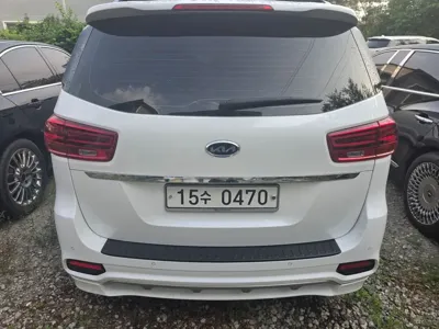 Kia Canival 2017, 166591 км, за 9846.4 USD
