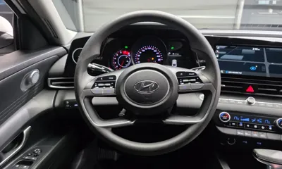 Hyundai Avante 2021, 24089 км, за 9967.43 USD - фото 12