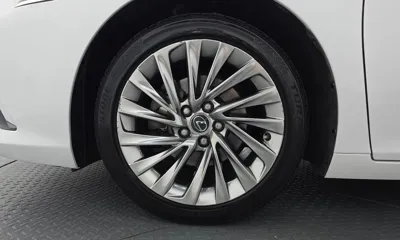 Lexus ES 2021, 97465 км, за 24222.13 USD