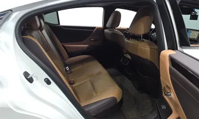 Lexus ES 2021, 97465 км, за 24222.13 USD - фото 11
