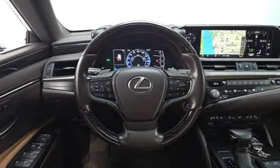 Lexus ES 2021, 97465 км, за 24222.13 USD - фото 14