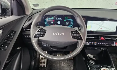Kia Niro 2024, 44049 км, за 12931.6 USD - фото 13