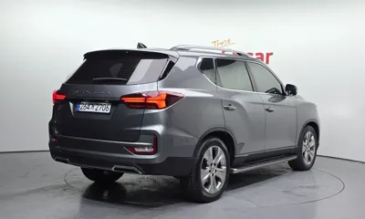 KG_Mobility_Ssangyong Rexton 2022, 58818 км, за 18149.9 USD