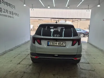 Hyundai Tucson 2023, 10804 км, за 15536.63 USD