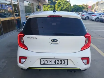 Kia Morning 2017, 84592 км, за 5842.2 USD