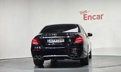 Mercedes-Benz E-Class 2019, 95794 км, за 25677.69 USD
