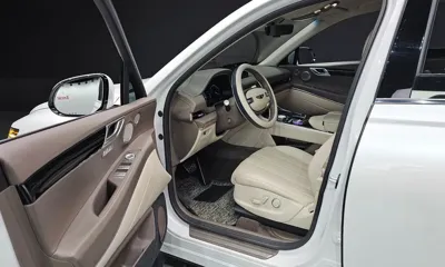 Genesis GV80 2023, 35864 км, за 38688.9 USD - фото 11