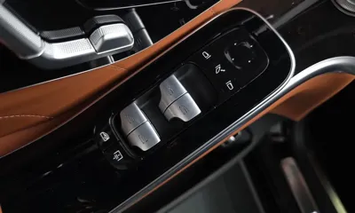 Mercedes-Benz S-Class 2022, 25154 км, за 74884.39 USD - фото 28