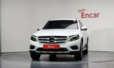 Mercedes-Benz GLC-Class 2019, 24999 км, за 19478.84 USD