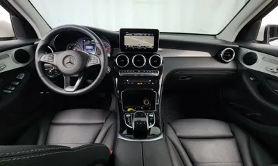 Mercedes-Benz GLC-Class 2019, 24999 км, за 19450.97 USD - фото 7