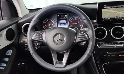 Mercedes-Benz GLC-Class 2019, 24999 км, за 19450.97 USD - фото 13