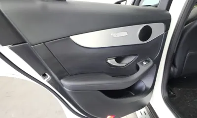 Mercedes-Benz GLC-Class 2019, 24999 км, за 19450.97 USD - фото 25