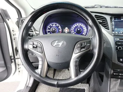 Hyundai Grandeur 2014, 153869 км, за 3610.35 USD - фото 15