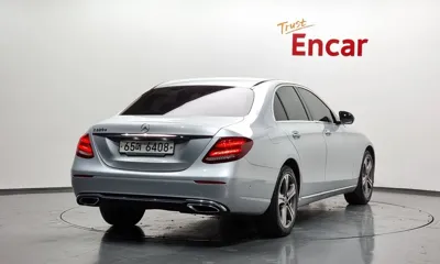 Mercedes-Benz E-Class 2019, 70034 км, за 13651.43 USD