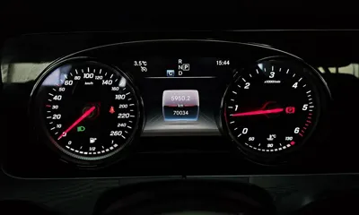 Mercedes-Benz E-Class 2019, 70034 км, за 13651.43 USD - фото 8