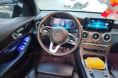 Mercedes-Benz GLC 2020, 104000 км, за 26722 USD - фото 10