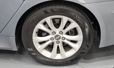 Hyundai Genesis 2014, 78752 км, за 5977.4 USD
