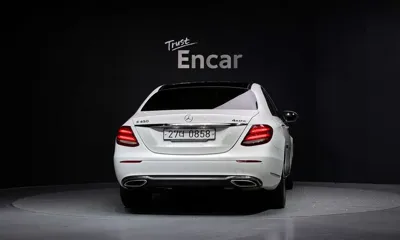 Mercedes-Benz E-Class 2019, 126190 км, за 19160.88 USD