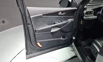 Kia Sorento 2015, 98097 км, за 8269.84 USD - фото 24