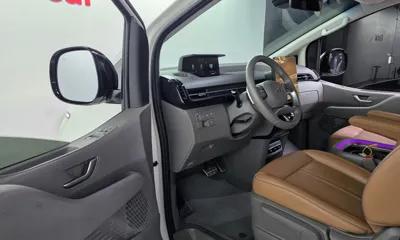 Hyundai Staria 2024, 20088 км, за 29253.06 USD - фото 10