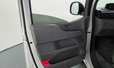 Hyundai Staria 2024, 20088 км, за 29253.06 USD - фото 24