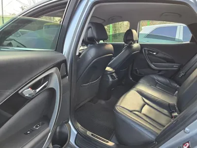 Hyundai Grandeur 2015, 91221 км, за 5616.12 USD - фото 7