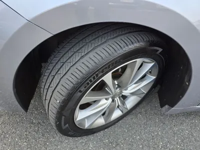 Hyundai Grandeur 2015, 91221 км, за 5616.12 USD - фото 18