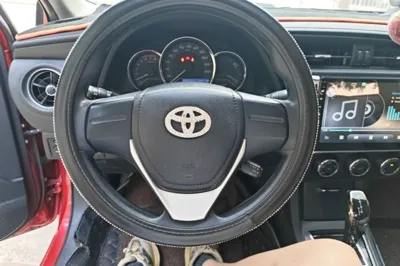 Toyota Corolla 2018, 60000 км, за 8174 USD - фото 18