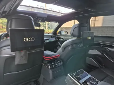 Audi A8 2023, 14901 км, за 60955.76 USD - фото 8