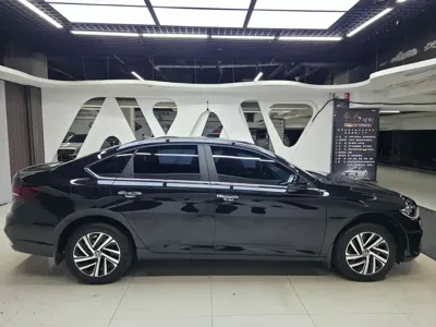 Volkswagen Lavida 2023, 39000 км, за 13988.49 USD