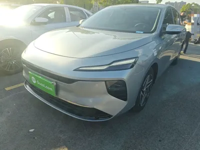 Roewe D6 · 2025 год