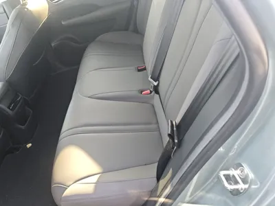 Roewe D6 2025, 37100 км, за 11182 USD - фото 20