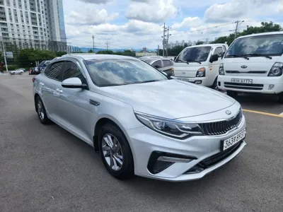 Kia K5 2019, 197071 км, за 4688.41 USD