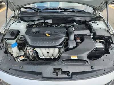 Kia K5 2019, 197071 км, за 4688.41 USD - фото 8