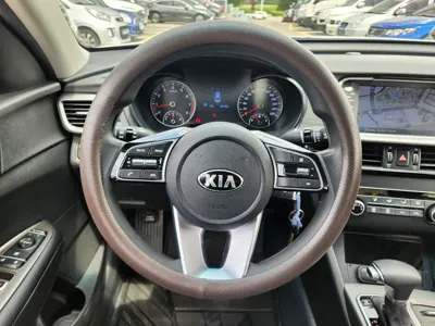 Kia K5 2019, 197071 км, за 4688.41 USD - фото 10