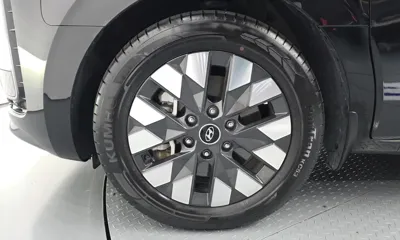 Hyundai Staria 2024, 63812 км, за 22646.71 USD