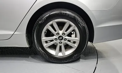 Hyundai Sonata 2017, 109950 км, за 6761.19 USD