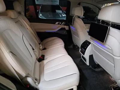 BMW X7 2022, 77000 км, за 47887.19 USD - фото 9