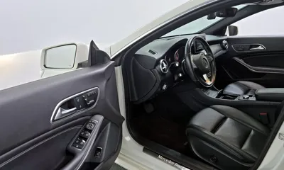 Mercedes-Benz CLA-Class 2016, 112654 км, за 6610.26 USD - фото 10