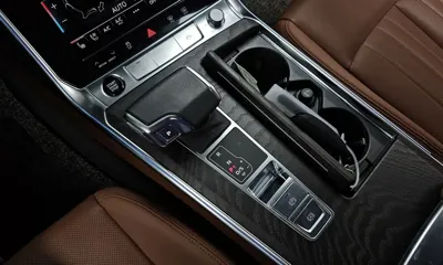 Audi A6 2021, 28126 км, за 24730.34 USD - фото 9